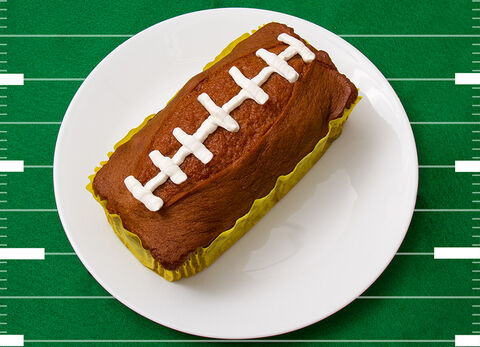 Score a touchdown with this Entenmann’s Pumpkin Loaf Cake.